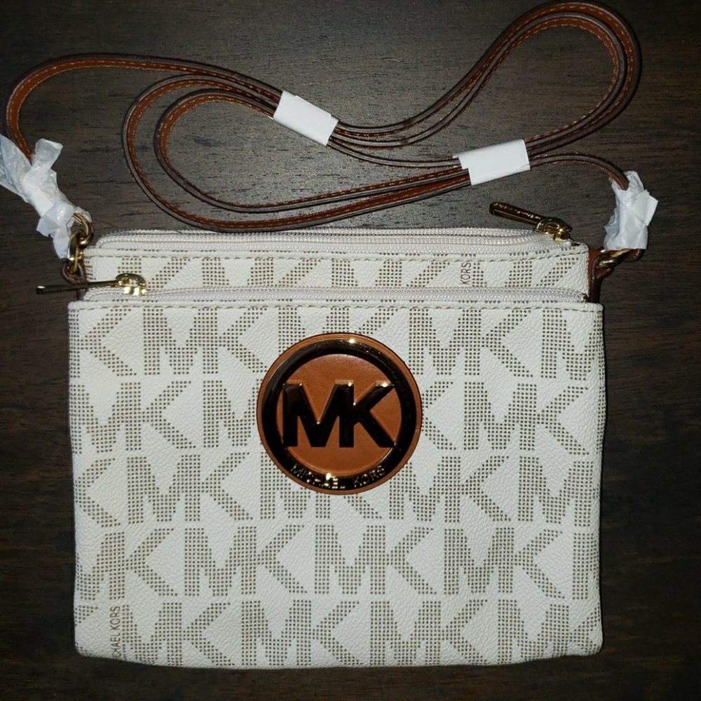 MK Fulton Lg Crossbody